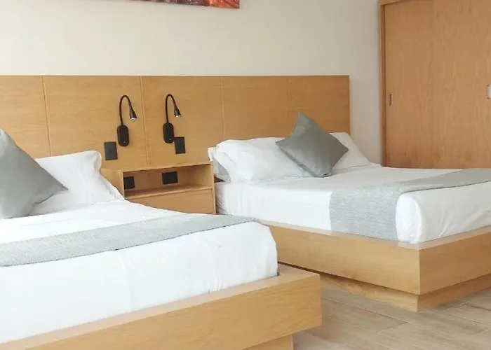U-co Live Centro Capsule hotel *