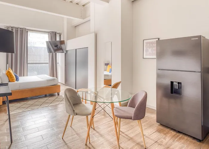 U-co Live Centro Capsule hotel Mexico City